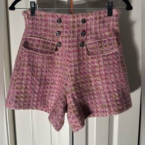 Jue&Sue Pink Tweed Buttoned Shorts